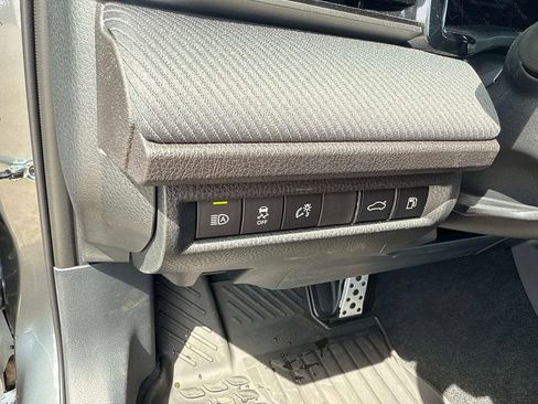 New 2026 Toyota Camry SE image 28