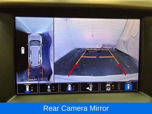 Used 2023 GMC Acadia Denali w/ Denali Ultimate Package AWD/4WD image 23