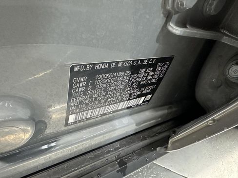 Certified 2025 Honda HR-V Sport image 13