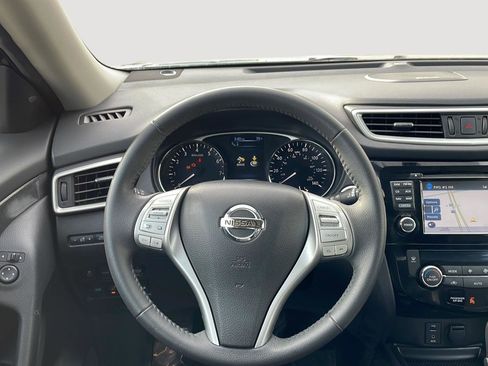 Used 2016 Nissan Rogue SL w/ SL Premium Package image 25