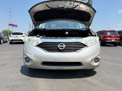 Used 2013 Nissan Quest SV w/ Leather Pkg FWD image 16