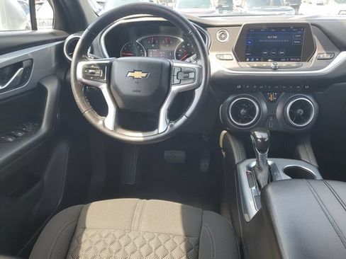 Used 2020 Chevrolet Blazer LT FWD image 22