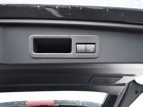 New 2026 Toyota 4Runner Limited image 9