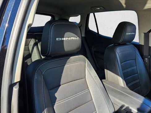 Used 2023 GMC Terrain Denali image 22