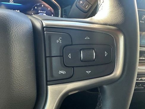 Used 2024 Chevrolet Silverado 1500 LT AWD/4WD image 32