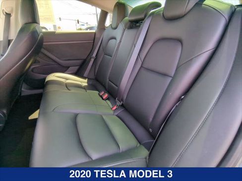 Used 2020 Tesla Model 3 Standard Range RWD image 18