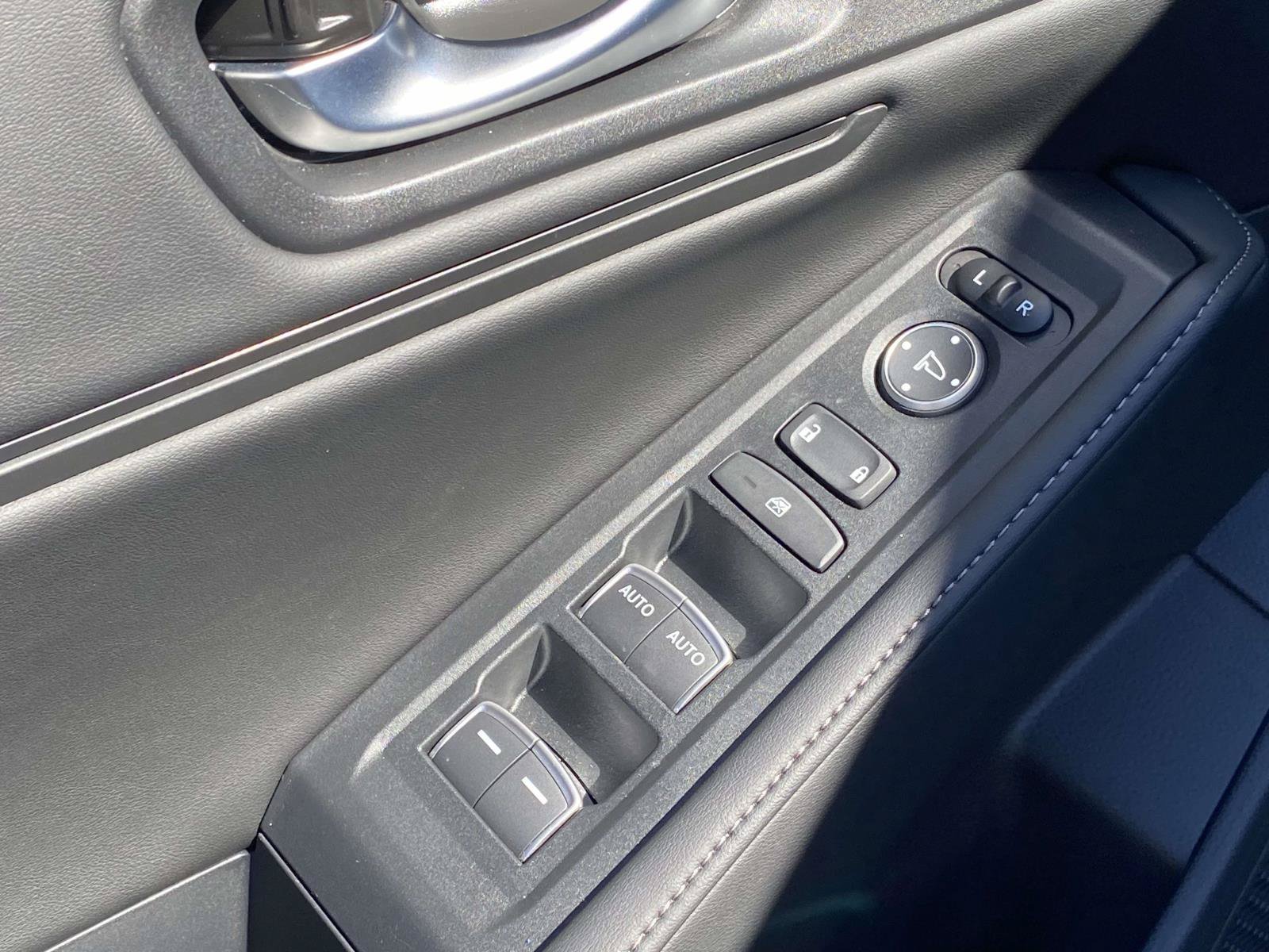 Used 2025 Honda Accord Sport image 20
