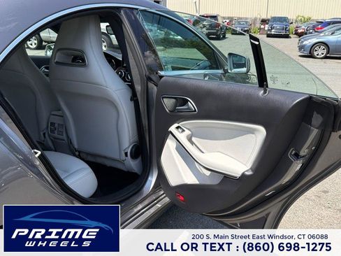 Used 2016 Mercedes-Benz CLA 250 image 14