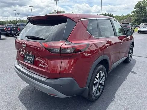 Used 2023 Nissan Rogue SV AWD/4WD image 6