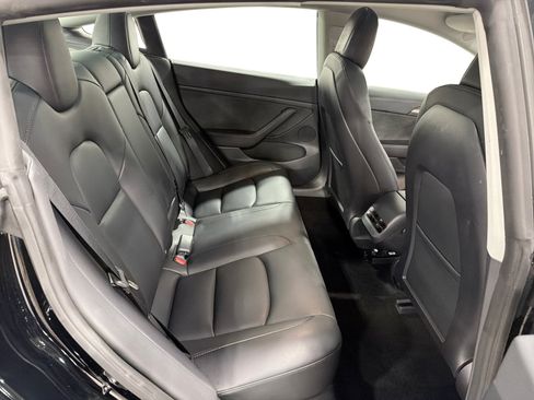 Certified 2023 Tesla Model 3 Standard Range RWD image 11