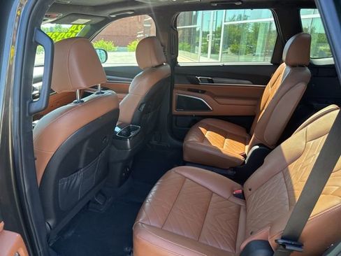 Used 2024 Kia Telluride SX Prestige X-Line AWD/4WD image 14