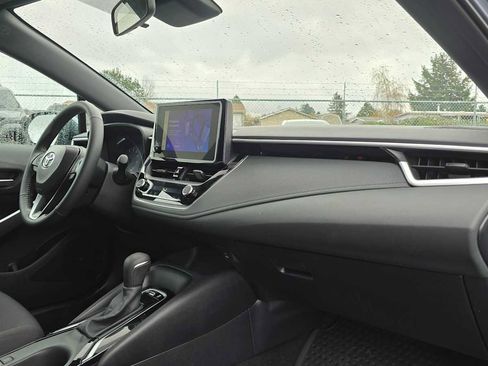 Certified 2024 Toyota Corolla SE image 12