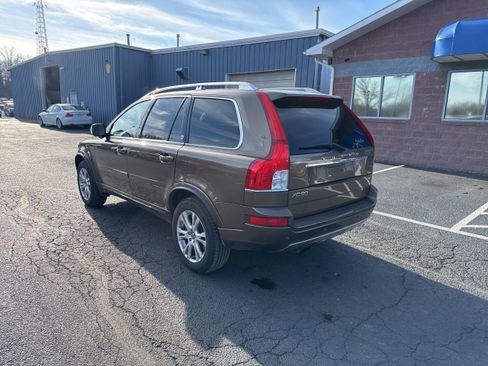 Used 2014 Volvo XC90 3.2 image 4