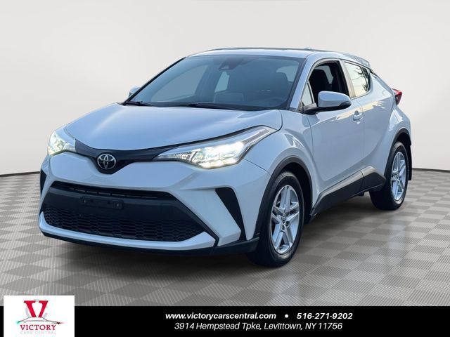 Used 2021 Toyota C-HR LE FWD image 1