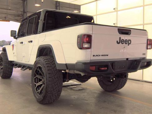 Used 2021 Jeep Gladiator Overland w/ Popular Equipment Package AWD/4WD image 8