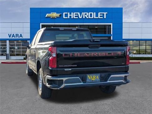 Used 2020 Chevrolet Silverado 1500 LT image 3