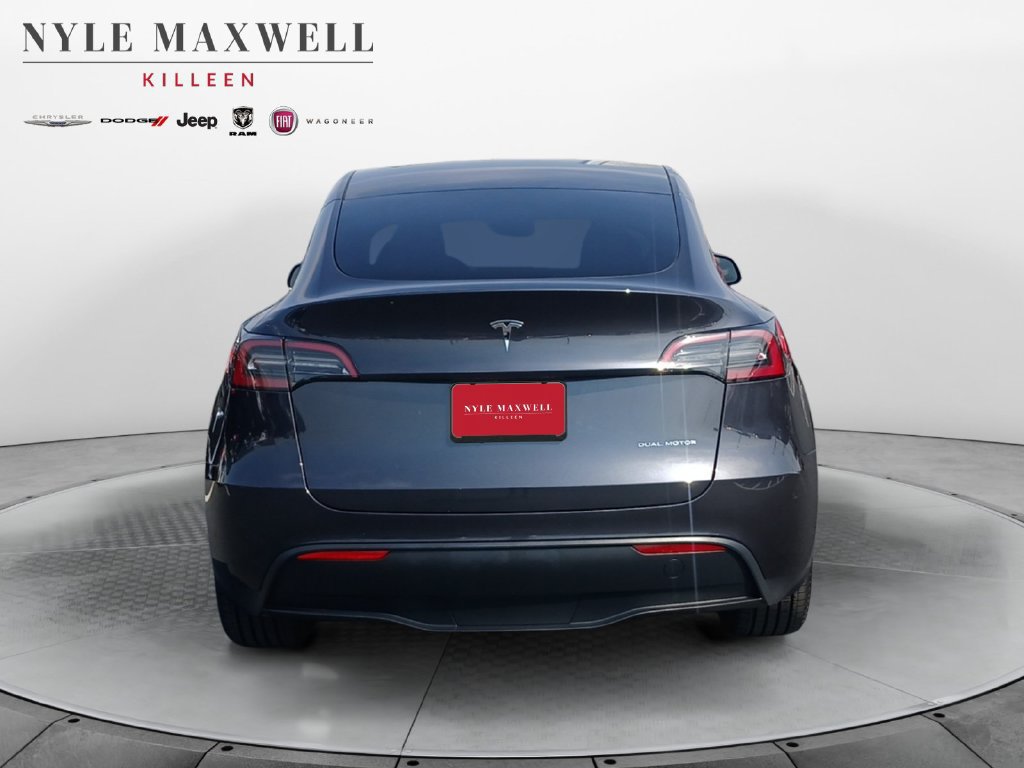 Used 2024 Tesla Model Y Long Range AWD/4WD image 15