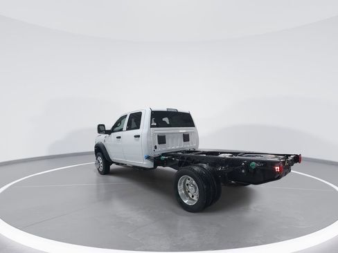 New 2026 RAM 4500 Tradesman w/ Chrome Appearance Group AWD/4WD image 6