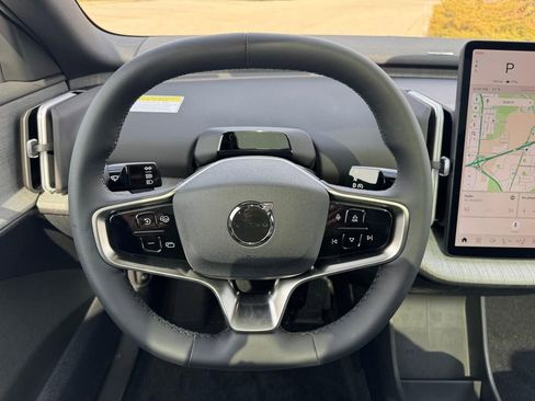 New 2026 Volvo EX30 Plus w/ Climate Package image 11