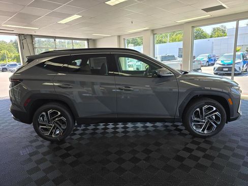 New 2026 Hyundai Tucson Limited AWD/4WD image 2