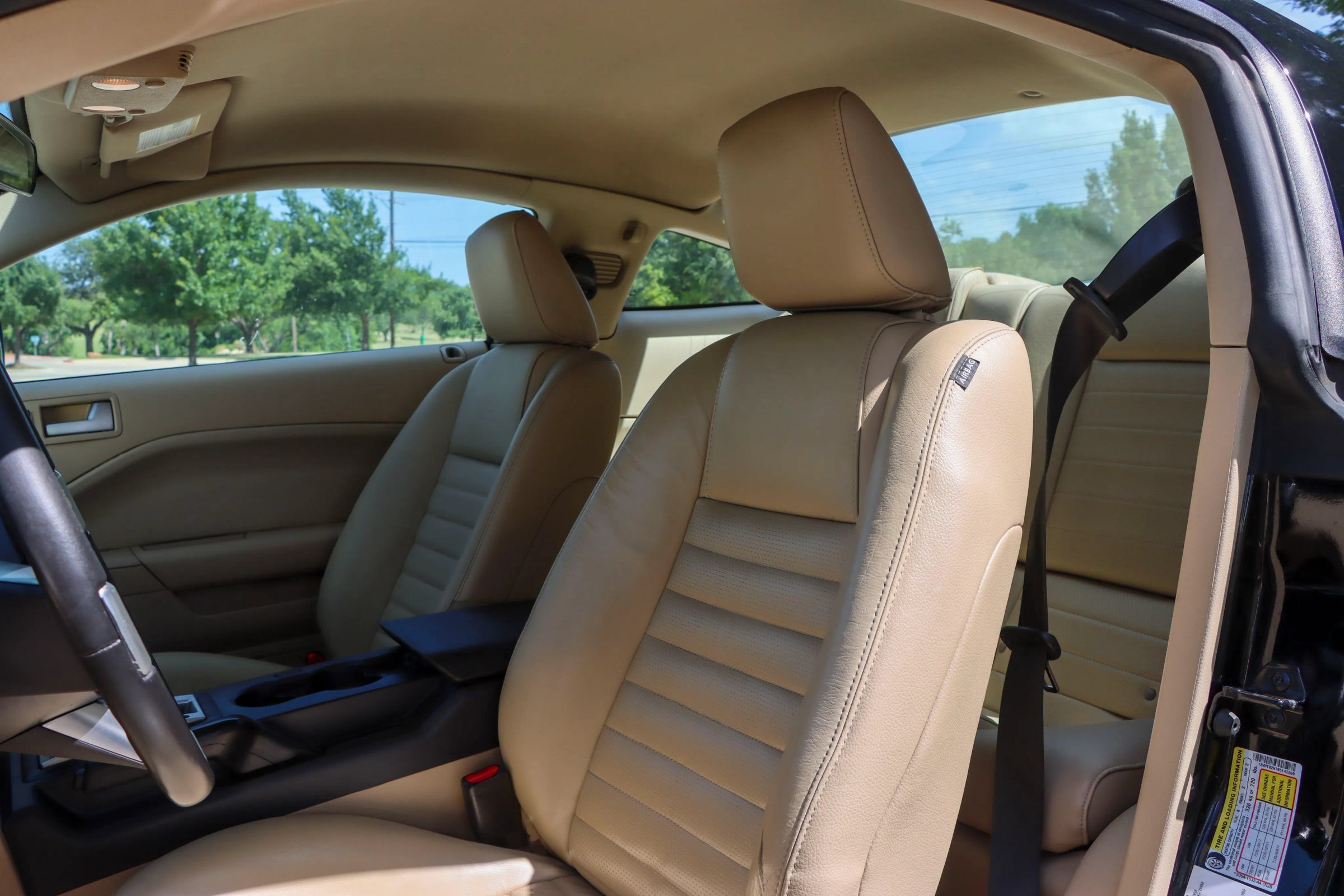 Used 2008 Ford Mustang GT Premium RWD image 12