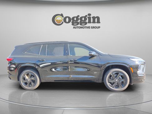 New 2026 Buick Enclave Sport Touring w/ Power Package image 8