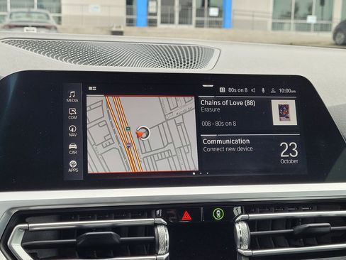 Used 2021 BMW 430i Convertible w/ Premium Package image 23