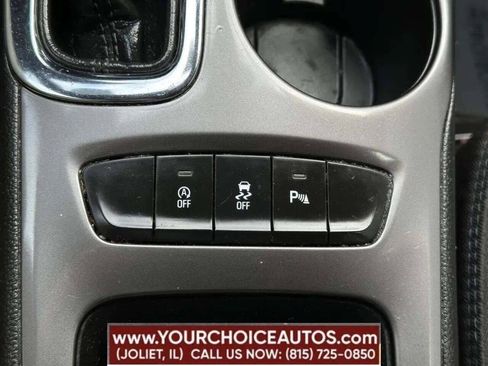Used 2019 Chevrolet Cruze LT w/ Convenience Package FWD image 42