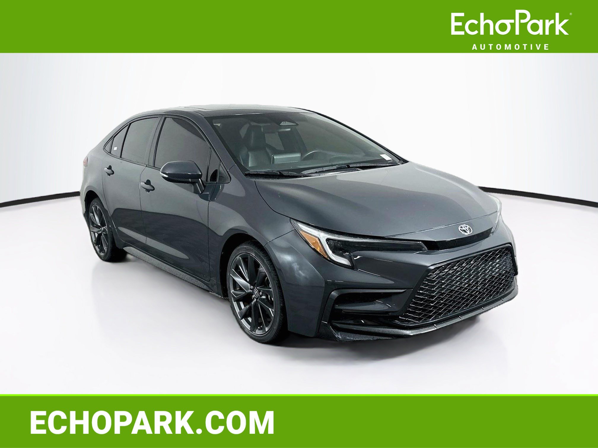 Used 2024 Toyota Corolla XSE FWD image 1