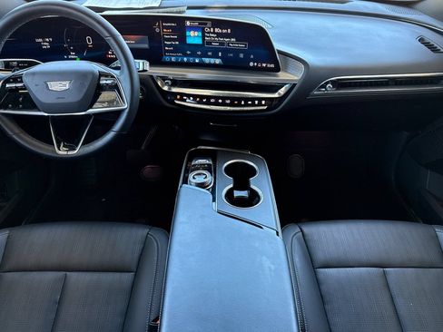 Used 2024 Cadillac Lyriq Sport RWD image 21