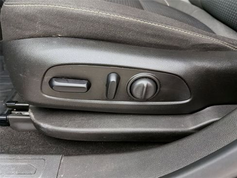 Used 2021 GMC Acadia SLE w/ Driver Convenience Package AWD/4WD image 37