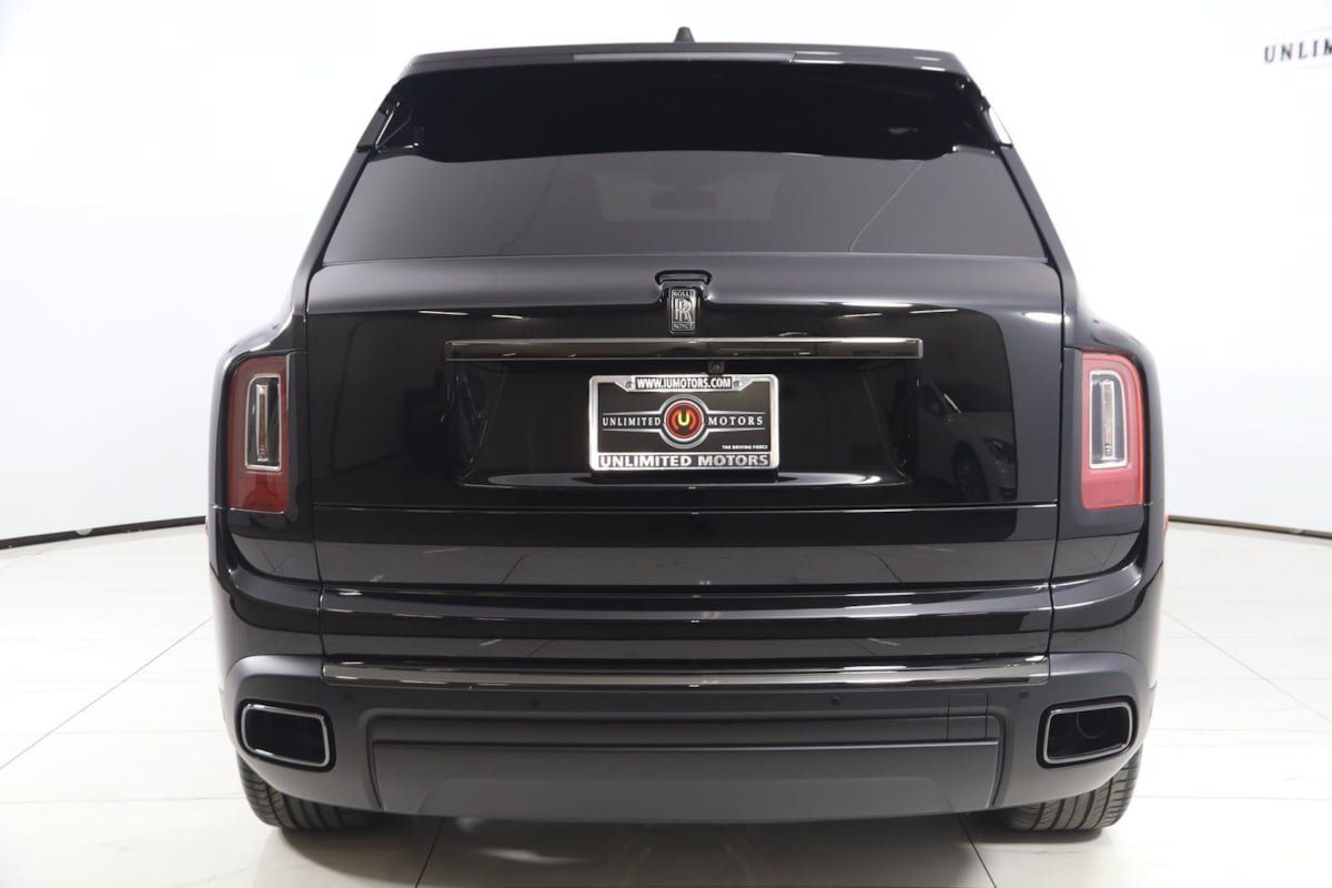 Used 2024 Rolls-Royce Cullinan Black Badge AWD/4WD image 81