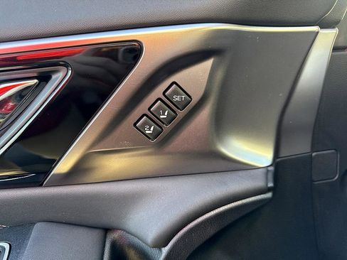 Used 2025 Subaru Outback Limited w/ Popular Package #2 image 30