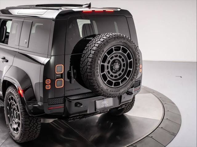 New 2026 Land Rover Defender 110 OCTA AWD/4WD image 34