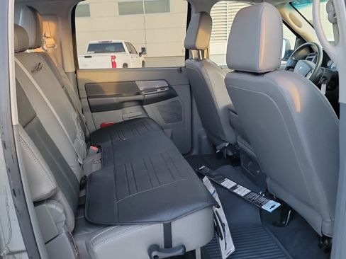 Used 2007 Dodge Ram 2500 Truck SLT w/ Light Group image 8