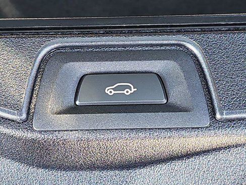 New 2026 BMW X5 sDrive40i w/ M Sport Package image 13