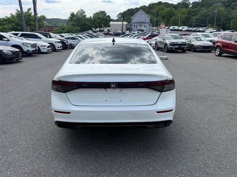 Used 2023 Honda Accord LX image 7