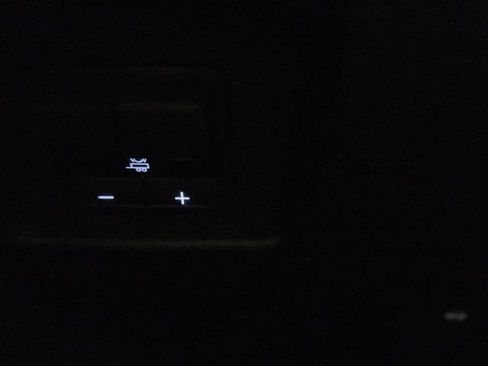 Used 2024 Chevrolet Colorado ZR2 w/ Technology Package image 46