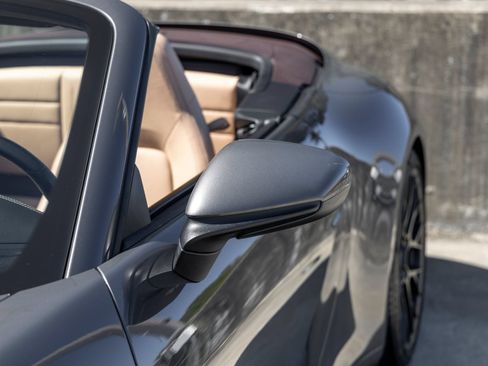 Certified 2020 Porsche 911 Carrera S RWD image 17