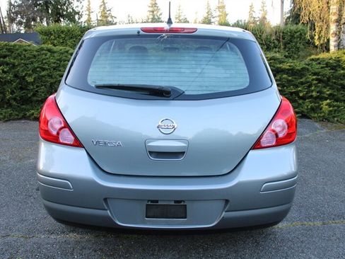 Used 2012 Nissan Versa 1.8 S image 10