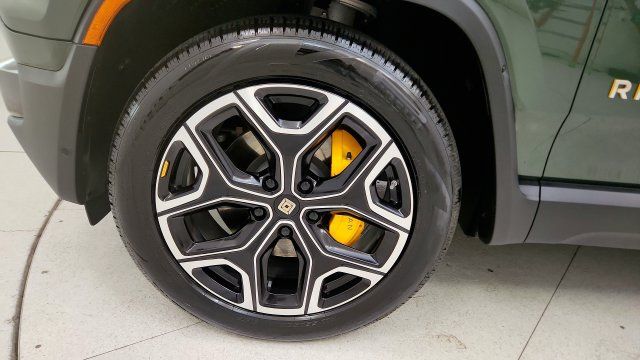 Used 2023 Rivian R1S Adventure Quad AWD/4WD image 82