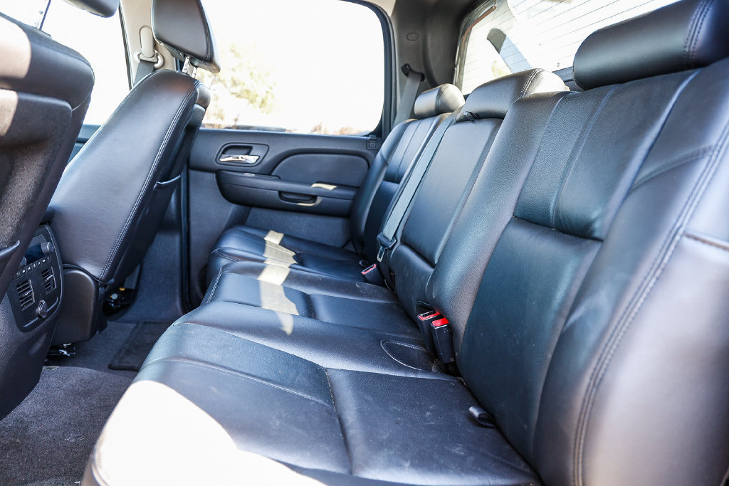 Used 2009 Chevrolet Avalanche LT w/ Suspension Package, Off-Road AWD/4WD image 9