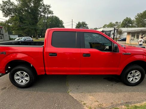 Used 2016 Ford F150 XLT AWD/4WD image 4