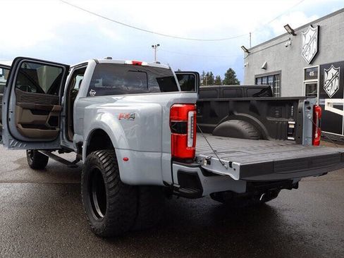 Used 2026 Ford F450 Platinum w/ Platinum Plus Package image 34