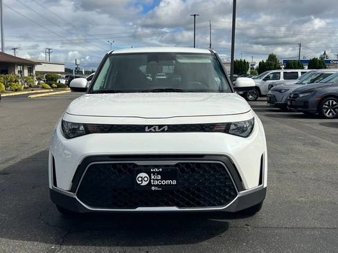 Certified 2024 Kia Soul LX FWD image 4
