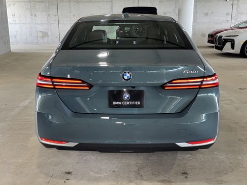 Used 2026 BMW 530i RWD image 7