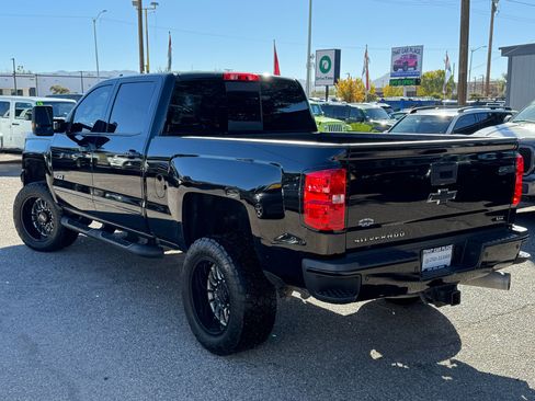 Used 2019 Chevrolet Silverado 2500 LTZ w/ Duramax Plus Package image 5