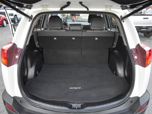 Used 2015 Toyota RAV4 Limited w/ Technology Package image 29