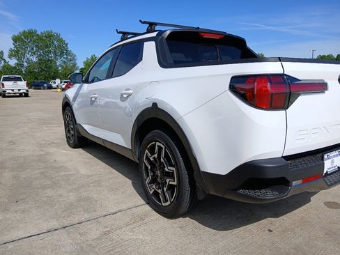 Used 2025 Hyundai Santa Cruz Limited AWD/4WD image 3