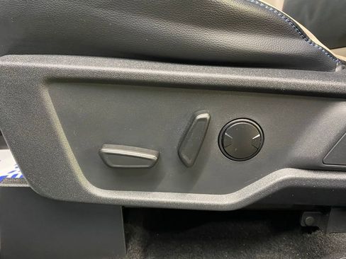 Used 2024 Ford Bronco Wildtrak image 17